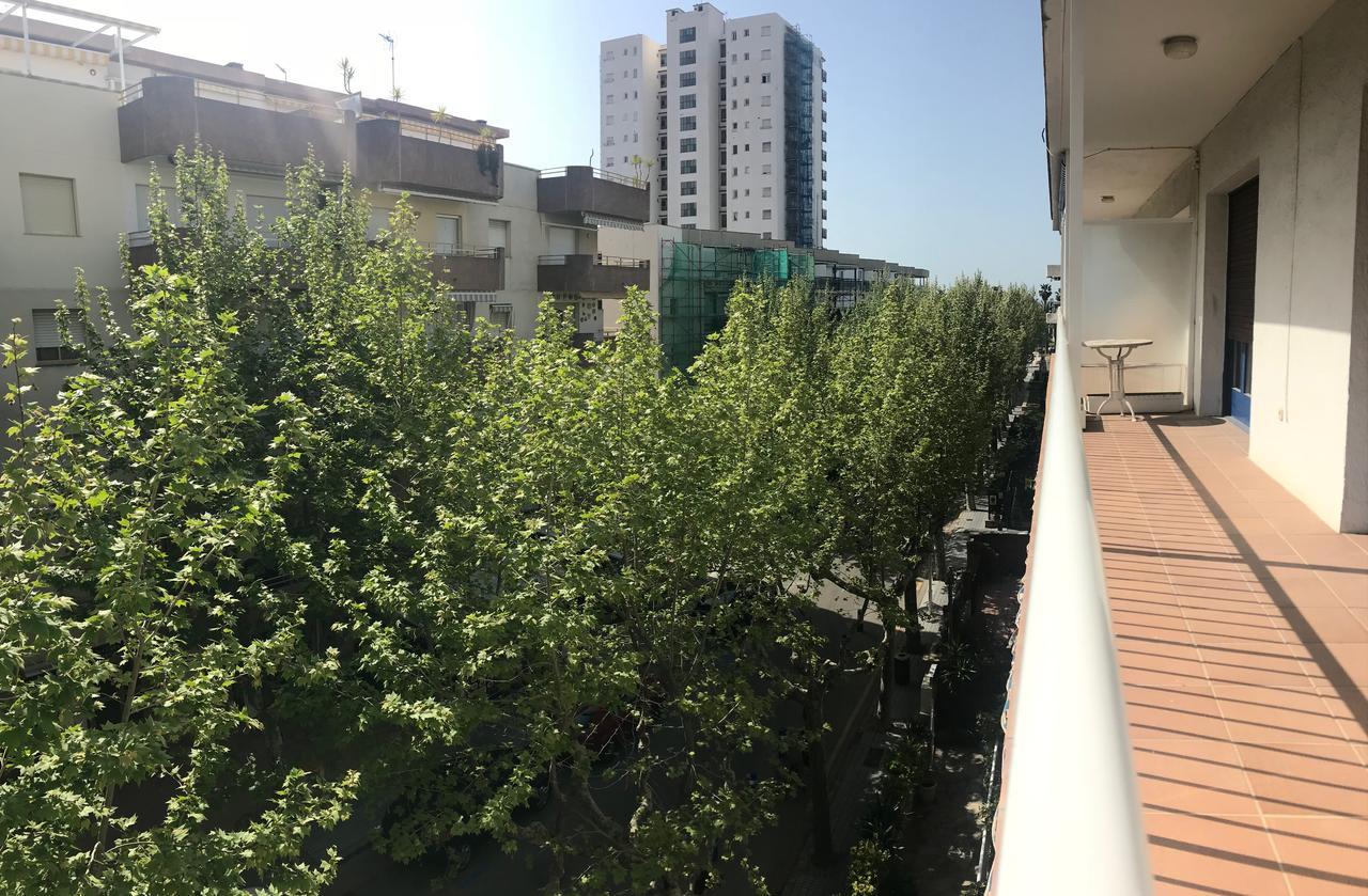 Costa Daurada Apartaments - Costa Azul Luxe ซาลอว์ ภายนอก รูปภาพ
