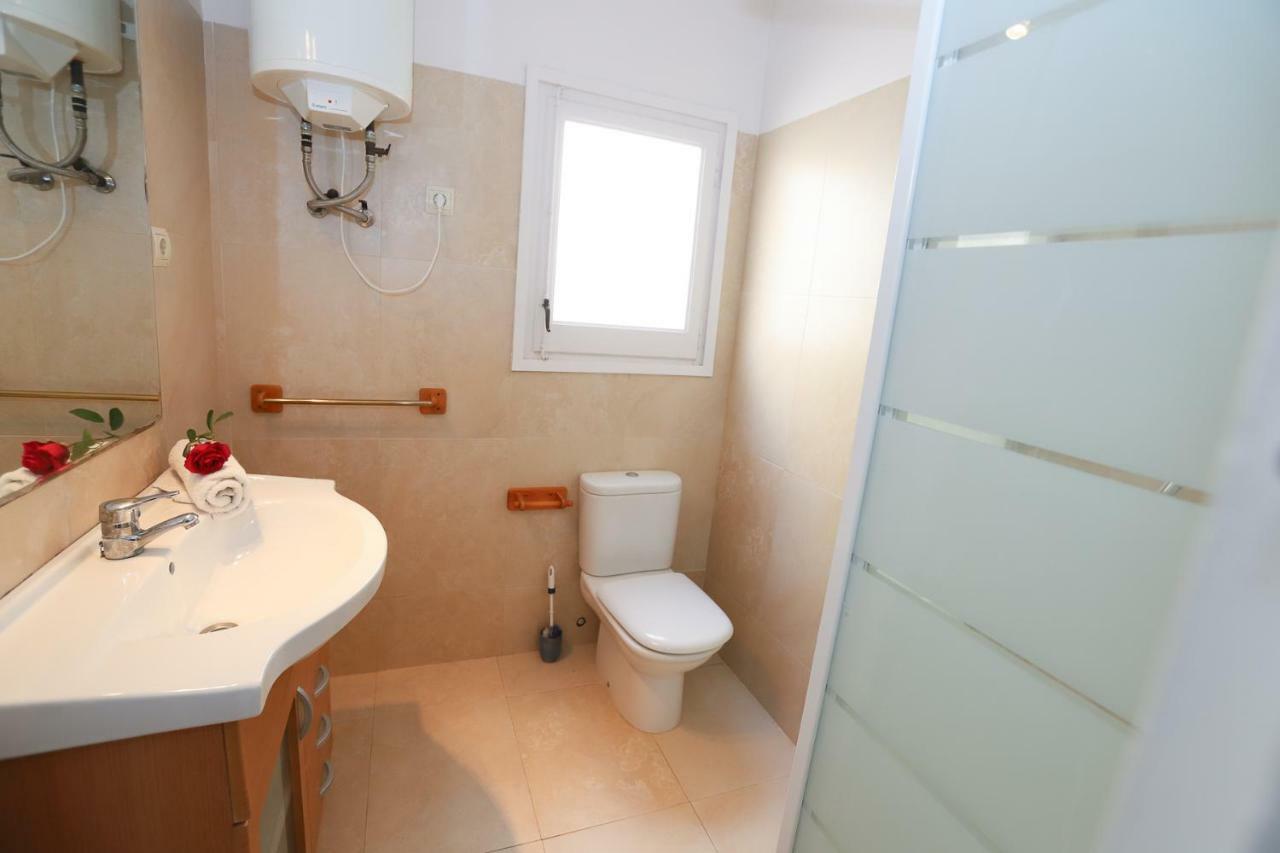 Costa Daurada Apartaments - Costa Azul Luxe ซาลอว์ ภายนอก รูปภาพ