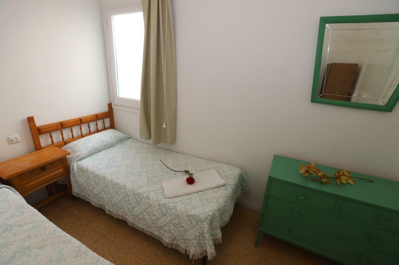 Costa Daurada Apartaments - Costa Azul Luxe ซาลอว์ ภายนอก รูปภาพ